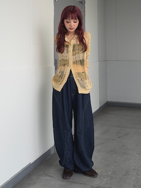 「SLY（スライ）のSHINY CROCHET KNIT CD シャイニークロシェニットカーデ 秋服 春服 夏服 サマーニット（カーディガン/ボレロ、ベージュ系）」を使った、永田紗也佳さん（レディース・156cm）の夏コーディネート