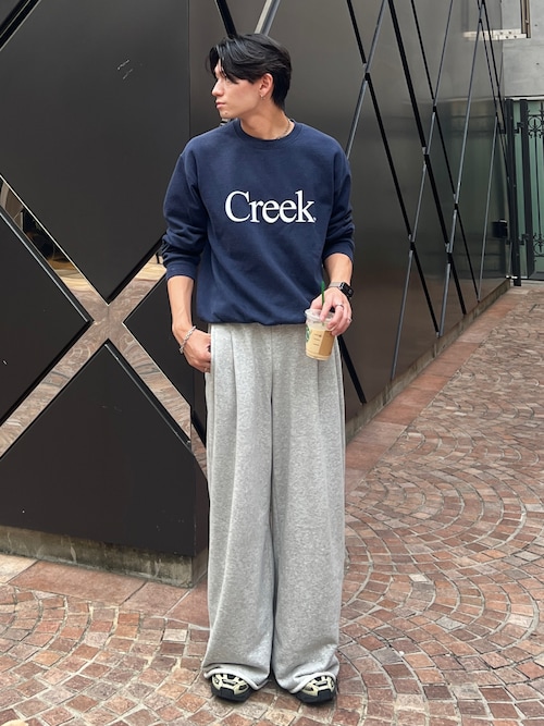 Creek ANGLER'S DEVICEのスウェットを使った人気ファッション