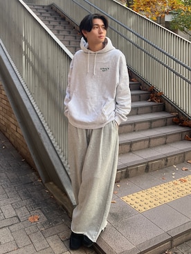 「アイテム（スウェットパンツ）」を使った、taiyo.さん（メンズ・172cm）の秋コーディネート