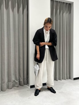 「ベーシック/トラッド」｜「アイテム（スウェットパンツ）」を使った、aono_ciさん（レディース・160cm）の夏コーディネート