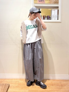 「studio CLIP（スタディオクリップ）のアイテム（パンツ）」を使った、miwa00scさん（レディース・165cm）の春コーディネート