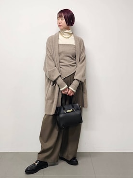 「アイテム（スラックス）」を使った、AZさん（レディース・165cm・30代）の秋コーディネート