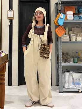 「niko and...（ニコアンド）のアイテム（バッグ）」を使った、カワモトさん（レディース・162cm）の秋コーディネート