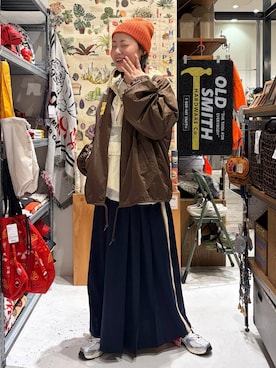 「NEW BALANCE（ニューバランス）の【New Balance(ニューバランス)】530（スニーカー、ホワイト系）」を使った、カワモトさん（レディース・162cm）の夏コーディネート