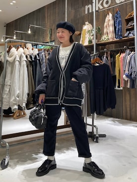 「アイテム（ボストンバッグ）」を使った、カワモトさん（レディース・162cm・30代）の秋コーディネート