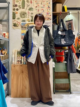 「niko and...（ニコアンド）のカシミヤ混配色ニットプルオーバー（ニット/セーター）」を使った、カワモトさん（レディース・162cm）の秋コーディネート