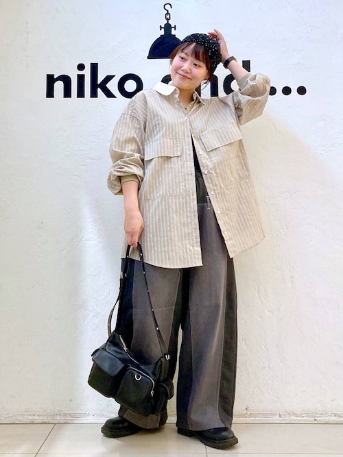 セール】オリジナルマルチ4ポケットショルダーバッグ（ショルダー