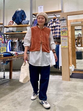 「アイテム（ハンチング/ベレー帽）」を使った、カワモトさん（レディース・162cm）の秋コーディネート