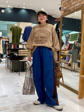 「アイテム（イエロー系）」を使った、カワモトさん（レディース・162cm・30代）の秋コーディネート