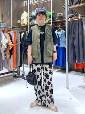 「アイテム（ベスト）」を使った、カワモトさん（レディース・162cm・30代）の夏コーディネート