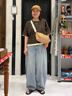 「niko and...（ニコアンド）の[NKJ 2026SS] 3Dドロップデニムパンツ（デニムパンツ、ブルー系）」を使った、カワモトさん（レディース・162cm）の夏コーディネート