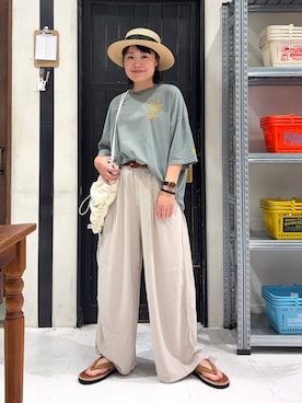 「niko and...（ニコアンド）のトロットワイドイージーパンツ（その他パンツ、ベージュ系）」を使った、カワモトさん（レディース・162cm）の春コーディネート