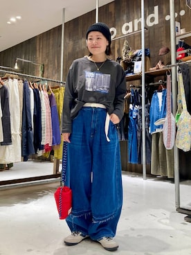 「アイテム（パンツ）」を使った、カワモトさん（レディース・162cm・30代）の秋コーディネート