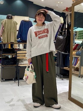 「アイテム（トートバッグ）」を使った、カワモトさん（レディース・162cm・30代）の秋コーディネート