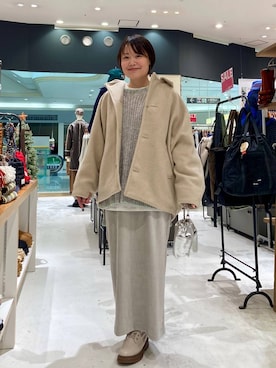 「アイテム（ブルゾン、ベージュ系）」を使った、カワモトさん（レディース・162cm）の冬コーディネート