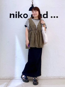 「アイテム（ベスト）」を使った、カワモトさん（レディース・162cm・30代）の夏コーディネート