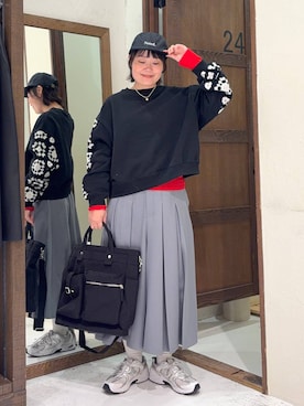 クロシェコンビプルオーバーを使った人気ファッションコーディネート