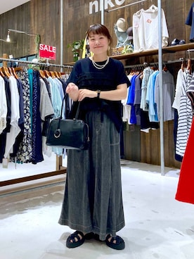 「アイテム（ボストンバッグ）」を使った、カワモトさん（レディース・162cm・30代）の夏コーディネート