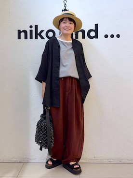 「niko and...（ニコアンド）のWベルトサンダル（サンダル、ブラック系）」を使った、カワモトさん（レディース・162cm）の夏コーディネート