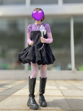 「パープル×黒」｜「アイテム（トップス）」を使った、麺さん（レディース・162cm）の春コーディネート