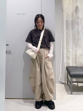 「LEPSIM（レプシィム）のレースインナー　639360（Tシャツ/カットソー、ホワイト系）」を使った、manaさん（レディース・153cm）の春コーディネート