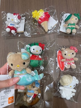 「LOWRYS FARM（ローリーズファーム）の【サンリオキャラクターズ】ヌイキーホルダー8 647243/GOODS（キーホルダー、その他）」を使った、manaさん（レディース・153cm）の春コーディネート