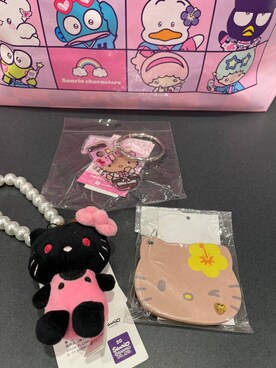 「アイテム（チャーム）」を使った、manaさん（レディース・153cm）の秋コーディネート