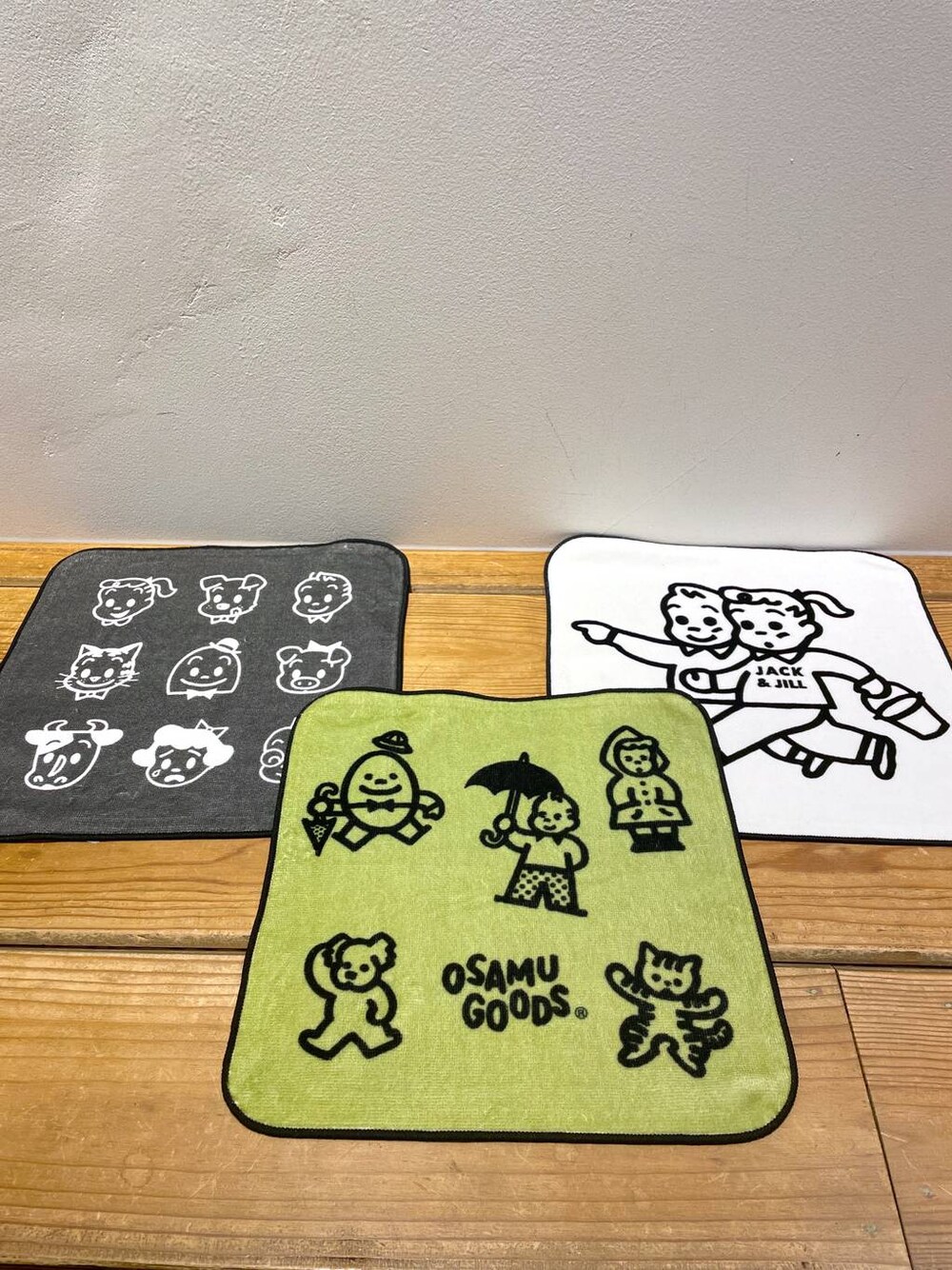 「高見え、ゆったり、低身長、カジュアル、ベーシック/シンプル、体型カバー、LEPSIM」｜「LEPSIMの【OSAMU GOODS×LEPSIM】ハンカチタオル　988050（ハンカチ/ハンドタオル、グリーン系）」を使った、manaさん（レディース・153cm）の冬コーディネートの1枚目の写真