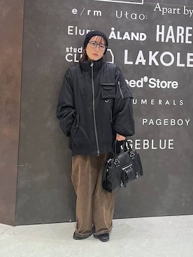 「JEANASIS（ジーナシス）のアイテム（ボストンバッグ）」を使った、manaさん（レディース・153cm）の秋コーディネート