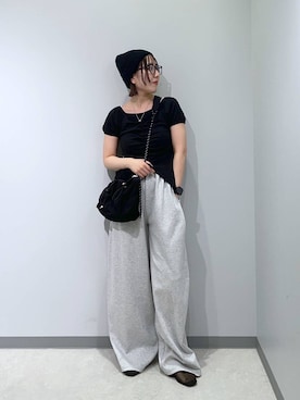 「JEANASIS（ジーナシス）のアイテム（スウェットパンツ）」を使った、manaさん（レディース・153cm）の夏コーディネート