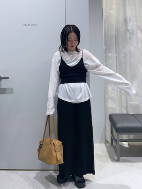 「LOWRYS FARM（ローリーズファーム）のカットリブタイトスカート　103920（スカート、ブラック系）」を使った、manaさん（レディース・153cm）の春コーディネート