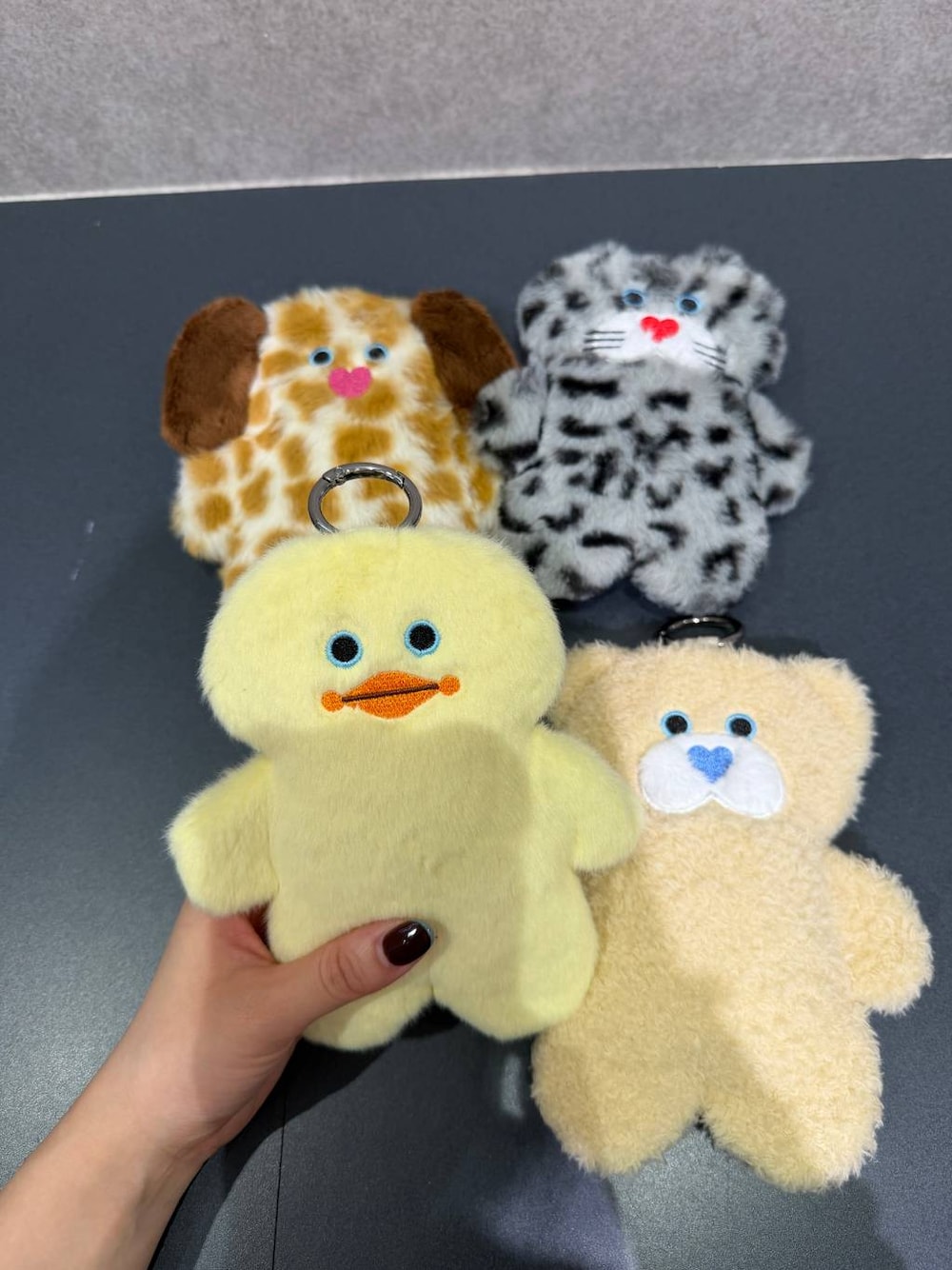 その他のエコバッグ/サブバッグを着用したレディースの秋コーディネートの1枚目の写真