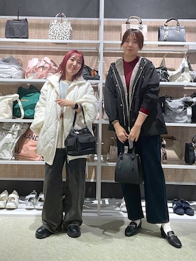 「アイテム（マウンテンパーカー）」を使った、manaさん（レディース・153cm）の秋コーディネート