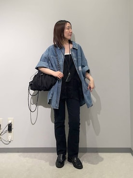 「LEPSIM（レプシィム）のデニムBIGシャツ/SS　639528（シャツ/ブラウス、ブルー系）」を使った、manaさん（レディース・153cm）の春コーディネート