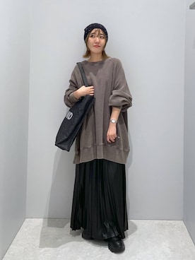 「高見え」｜「アイテム（ハンチング/ベレー帽）」を使った、manaさん（レディース・153cm）の秋コーディネート