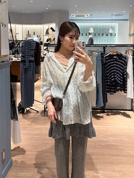「LOWRYS FARM（ローリーズファーム）のアイテム（シャツ/ブラウス）」を使った、miyuさん（レディース・158cm）の秋コーディネート