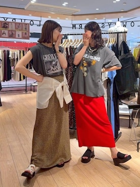「アイテム（スカート、レッド系）」を使った、miyuさん（レディース・158cm）の夏コーディネート