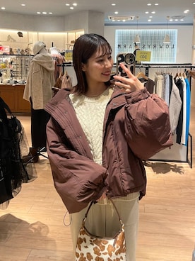 「アイテム（チョーカー）」を使った、miyuさん（レディース・158cm）の秋コーディネート