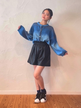 「グラデーションニット」｜「アイテム（ソックス/靴下）」を使った、モモカさん（レディース・157cm）の秋コーディネート