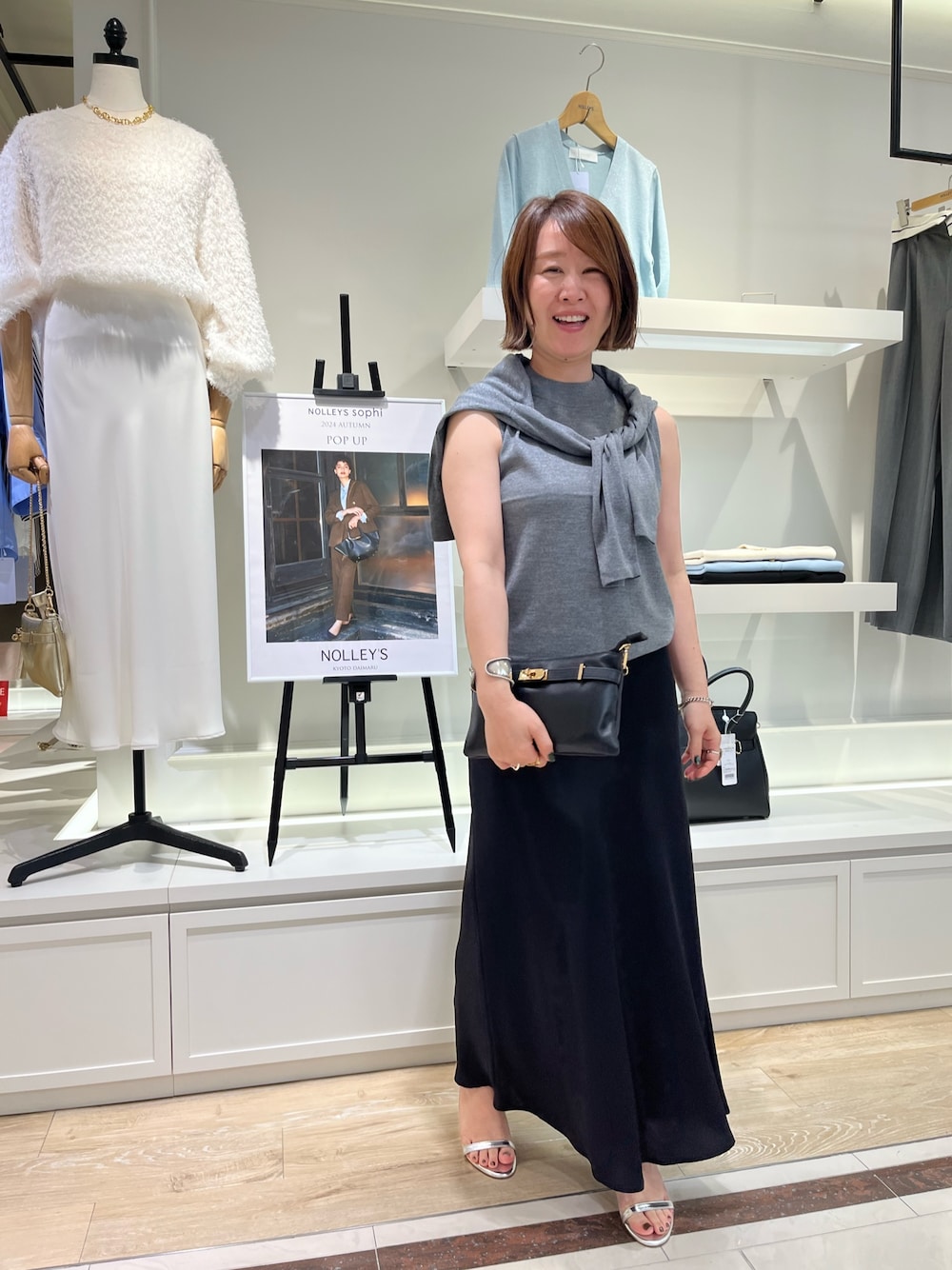 【美品】ピノーレ　ラメ入り　シルク混スーツ　単品遣いも素敵！ 美品】ピノーレ ラメ入り シルク混スーツ 単品遣いも素敵！