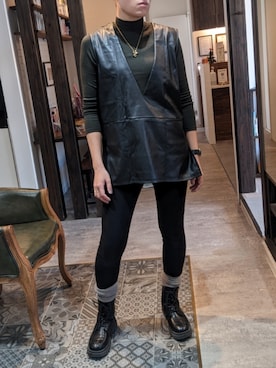 「UNIQLO（ユニクロ）のアイテム（トップス、グリーン系）」を使った、leemiesuさん（レディース・171cm）の秋コーディネート