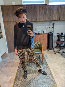 「adidas（アディダス）のアイテム（スリッポン、ブラック系）」を使った、leemiesuさん（レディース・171cm）の冬コーディネート