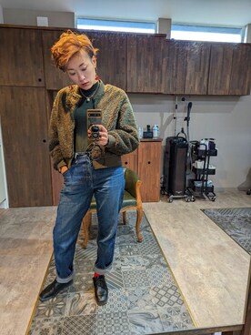 「UNIQLO（ユニクロ）のアイテム（デニムパンツ、ブルー系）」を使った、leemiesuさん（レディース・171cm）の冬コーディネート