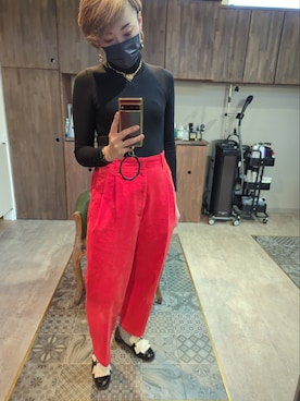 「UNIQLO（ユニクロ）のアイテム（パンツ、レッド系）」を使った、leemiesuさん（レディース・171cm）の冬コーディネート