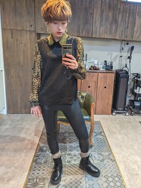 「しまむら（シマムラ）のアイテム（その他パンツ、ブラック系）」を使った、leemiesuさん（レディース・171cm）の冬コーディネート