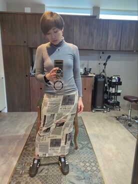 「UNIQLO（ユニクロ）のアイテム（トップス、グレー系）」を使った、leemiesuさん（レディース・171cm）の冬コーディネート