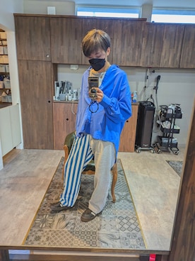 「adidas（アディダス）のアイテム（スニーカー、ブラック系）」を使った、leemiesuさん（レディース・171cm）の冬コーディネート