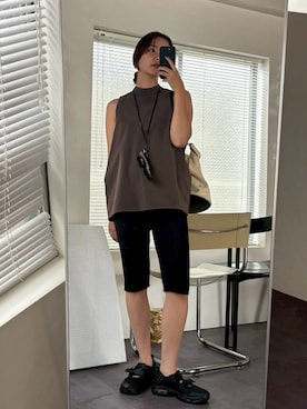 「RIM.ARK（リムアーク）のBottle neck oversized tunic(ボトルネック オーバーサイズド チュニック)（その他トップス、ブラウン系）」を使った、RIM.ARK staffさん（レディース・160cm）の夏コーディネート