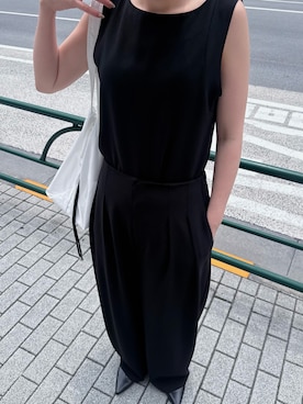 「RIM.ARK（リムアーク）のGeorgette sleeveless tops(ジョーゼットスリーブレストップス)（タンクトップ、ブラック系）」を使った、RIM.ARK staffさん（レディース・164cm）の夏コーディネート