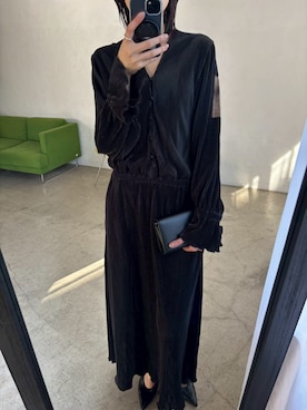 「アイテム（ドレス、ブラック系）」を使った、RIM.ARK staffさん（レディース・170cm）の冬コーディネート